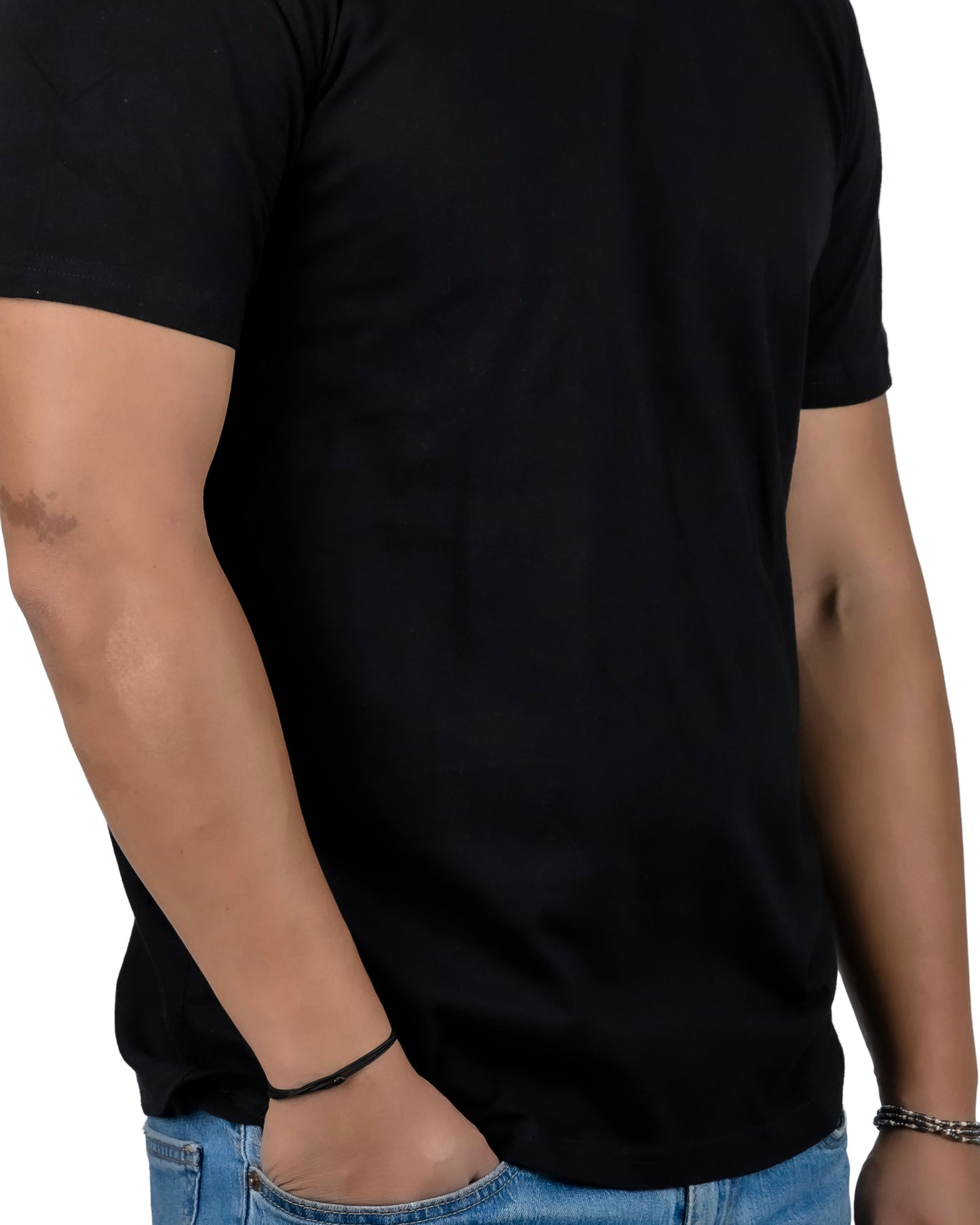 men V T-Shirt